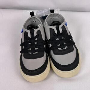 OshKosh B'gosh Toddler Boys Sneakers Size 10 Black Gray Tug & Go Pull On Shoes